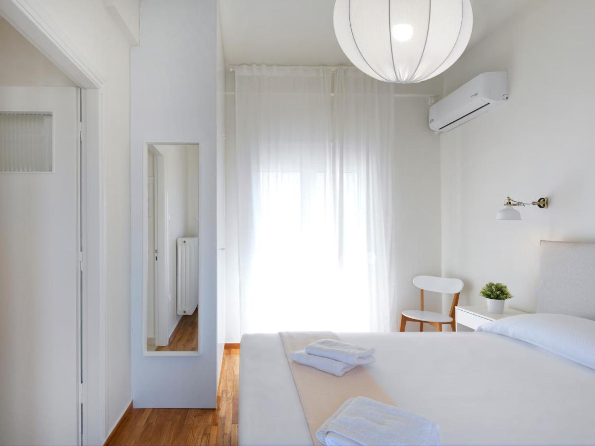 Modern Penthouse Overlooking Halkis Chalkís エクステリア 写真